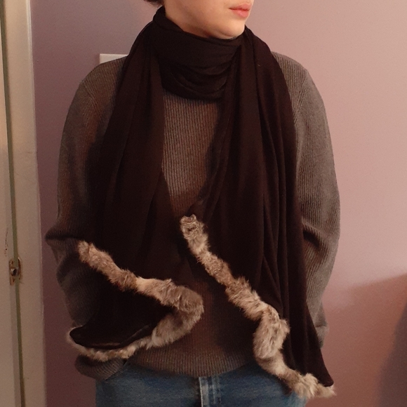 100% Real Rabbit Fur Scarf - Picture 1 of 8